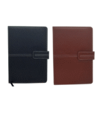 Libreta de cuerina con broche, con 120 hojas (no incluye lapicero) material externo: dimensiones: a5 / 21.3 x 15 cm